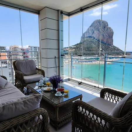 Baupres Luxury アパート カルプ